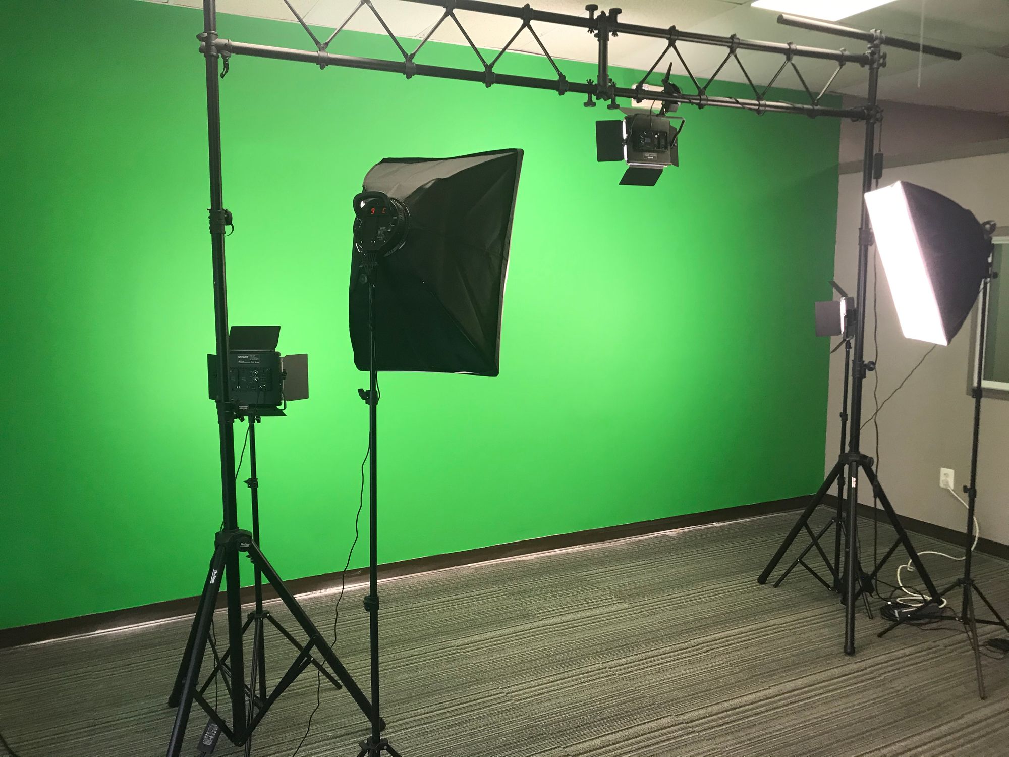 video studio lighting